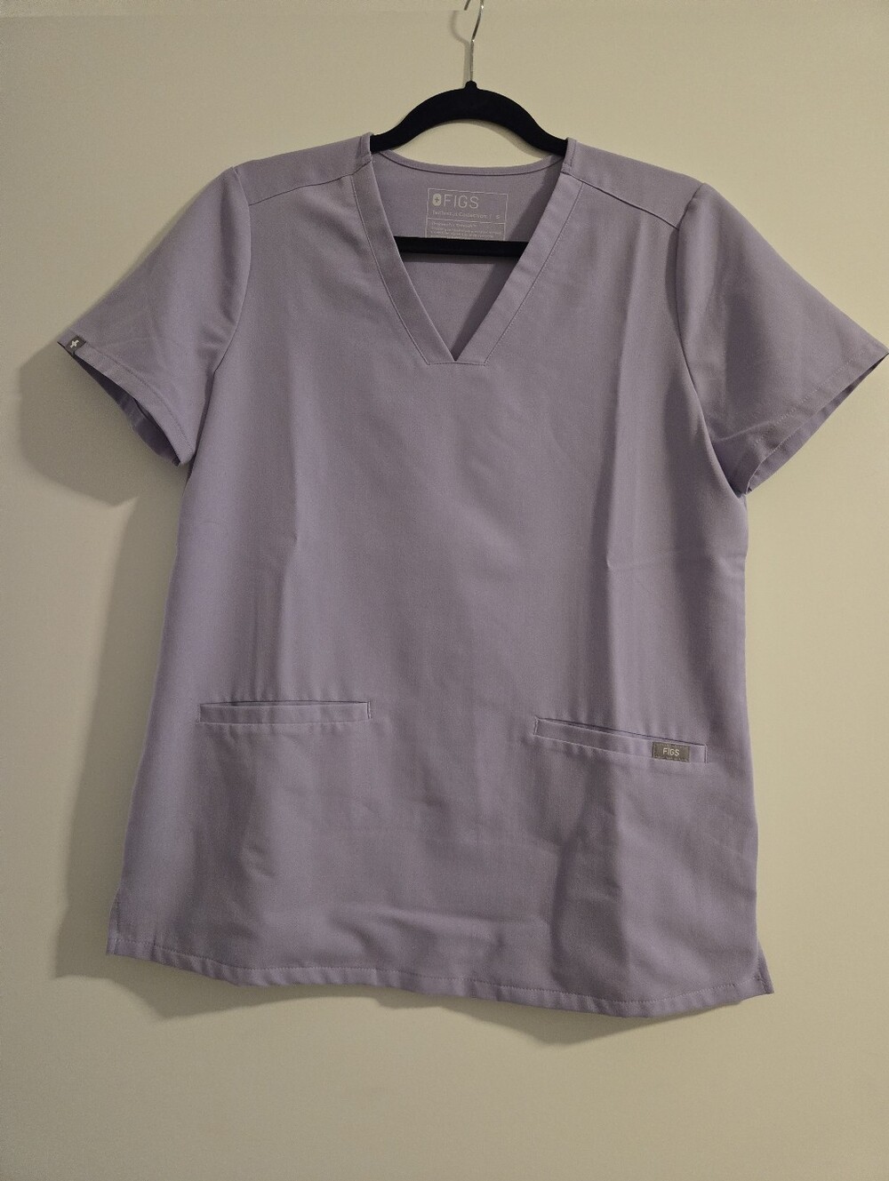 FIGS Lavender Casma Scrub Top Size Small